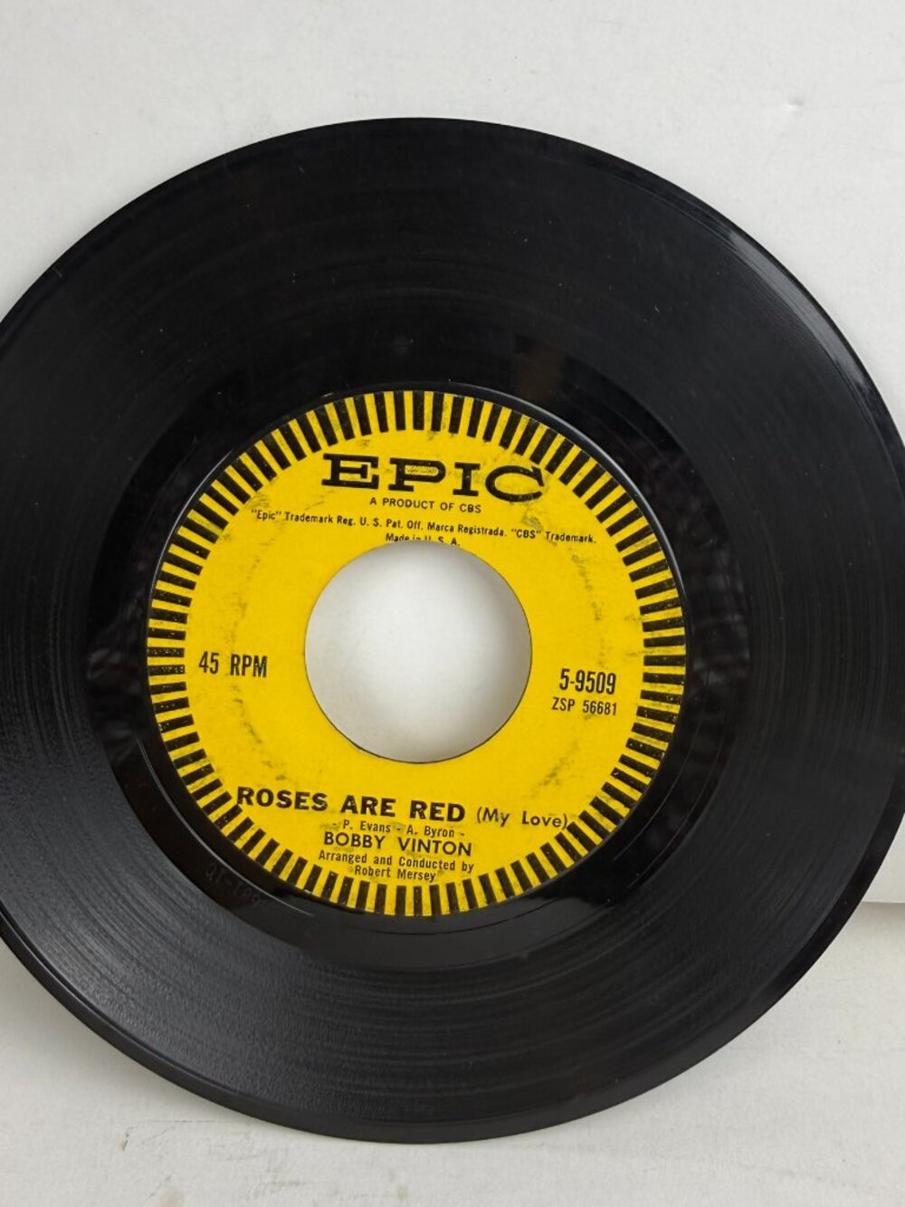 Bobby Vinton - Roses Are Red (My Love) 7" 45 RPM Epic 5-9509